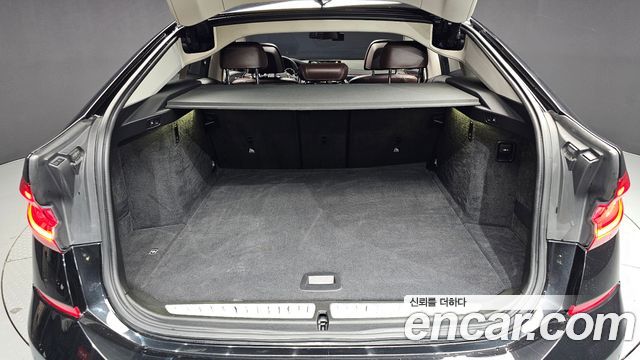 BMW Gran Turismo 2019 — photo 20