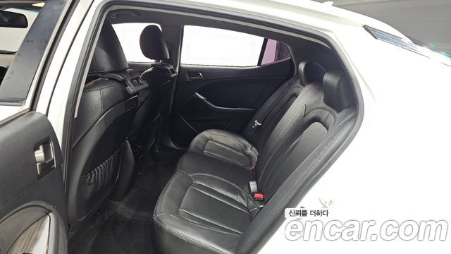 Kia K5 2013 — photo 11
