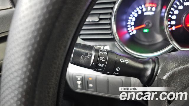 Kia K5 2013 — photo 14