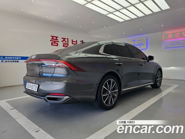 Hyundai Grandeur 2022 — photo 2