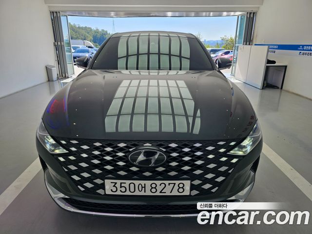 Hyundai Grandeur 2022 — photo 3