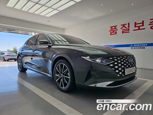 Hyundai Grandeur 2022 — photo 18