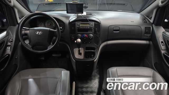 Hyundai Starex 2015 — photo 7