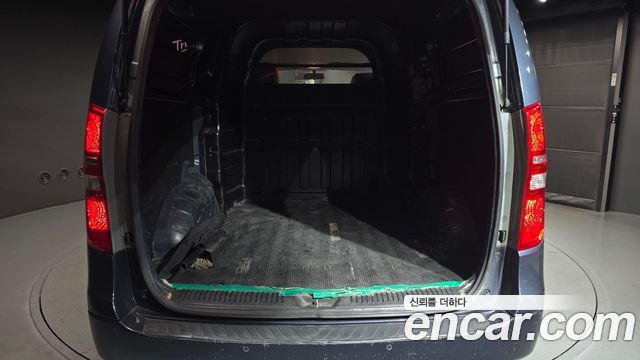 Hyundai Starex 2015 — photo 20