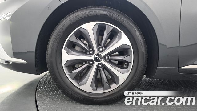 Kia K8 2023 — photo 5