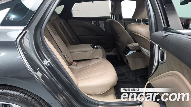 Kia K8 2023 — photo 17