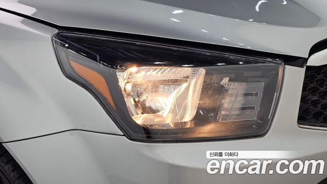 KG Mobility KORANDO 2012 — photo 8