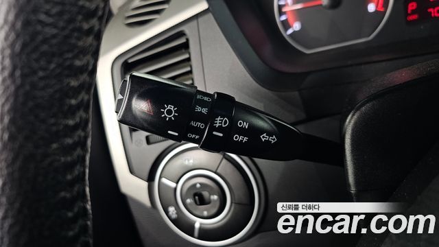 KG Mobility KORANDO 2012 — photo 30