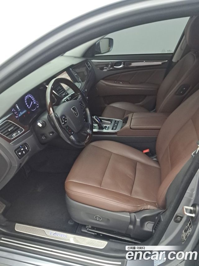 Hyundai Equus 2015 — photo 7