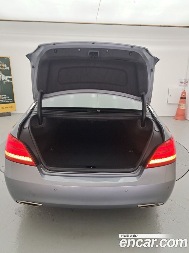 Hyundai Equus 2015 — photo 12