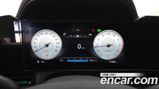Hyundai AVANTE 2022 — photo 11