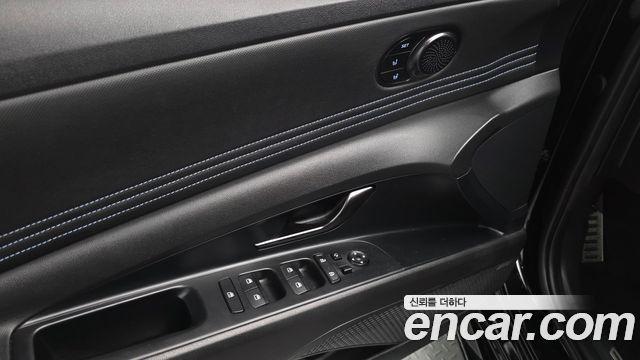 Hyundai AVANTE 2022 — photo 27