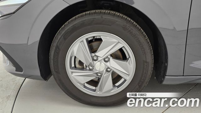 Hyundai AVANTE 2024 — photo 5