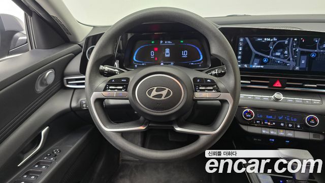 Hyundai AVANTE 2024 — photo 13