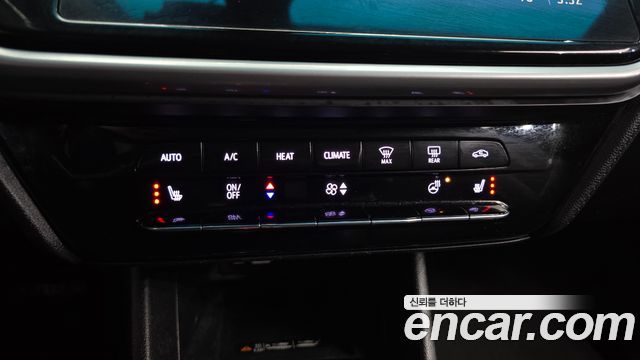 Chevrolet Korea Bolt EV 2022 — photo 18