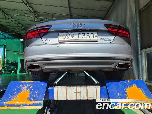 Audi A7 2016 — photo 2