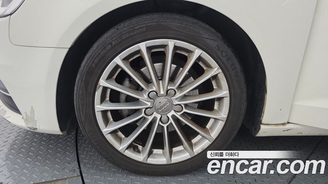 Audi A3 2015 — photo 5