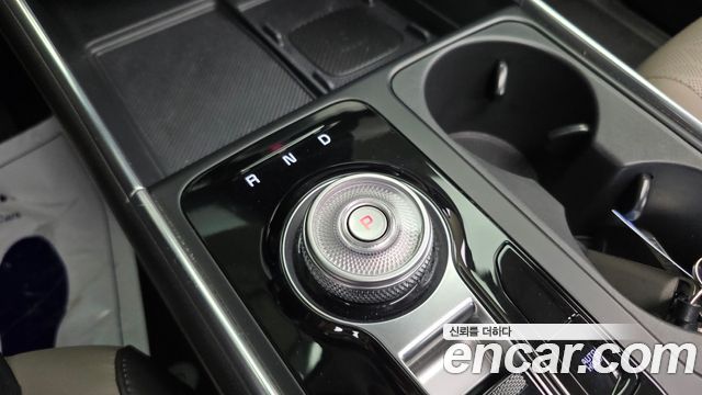Kia Canival 2025 — photo 9