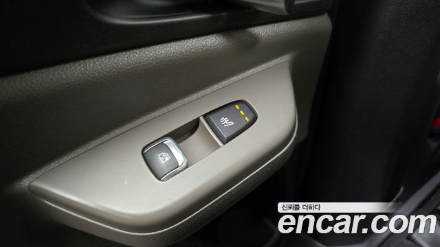 Kia Canival 2025 — photo 18