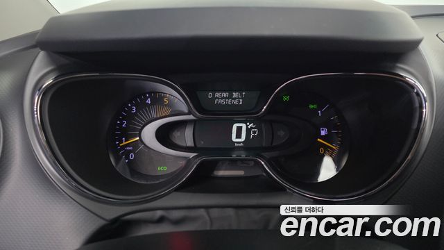 Renault Korea QM3 2015 — photo 8