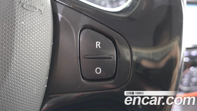 Renault Korea QM3 2015 — photo 18