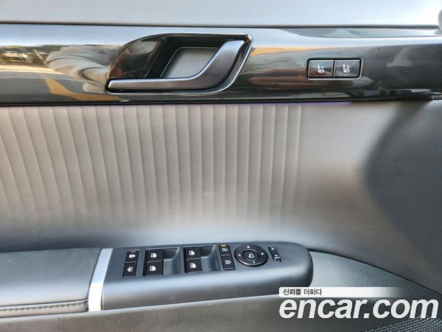 Hyundai Grandeur 2025 — photo 19