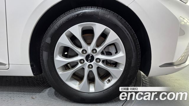 Kia K8 2022 — photo 7