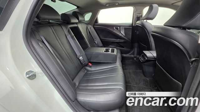 Kia K8 2022 — photo 31