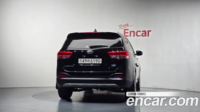 Kia Sorento 2017 — photo 4