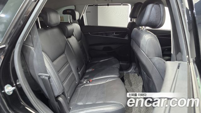Kia Sorento 2017 — photo 17