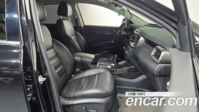 Kia Sorento 2017 — photo 16
