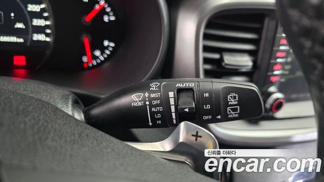 Kia Sorento 2017 — photo 28