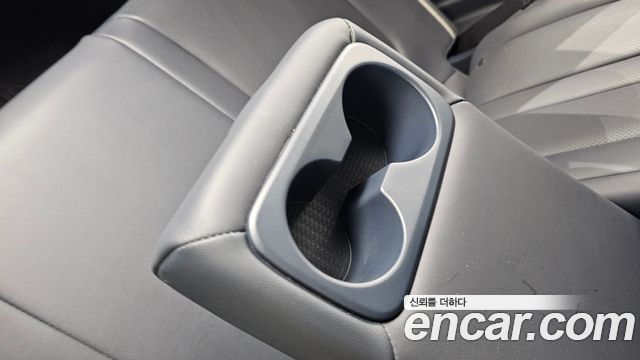 Hyundai Nexo 2023 — photo 28