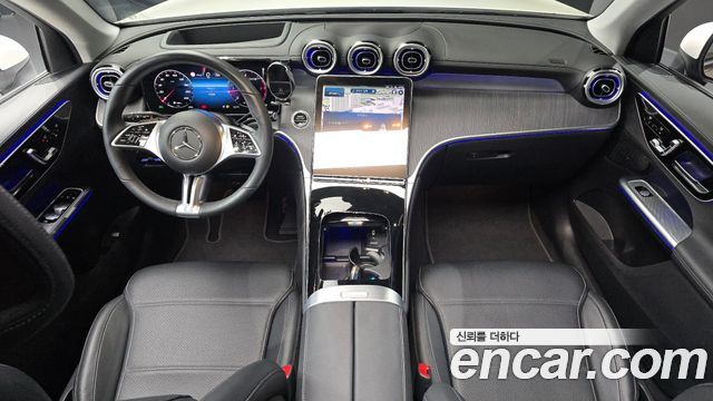 Mercedes-Benz GLC-Class 2023 — photo 10