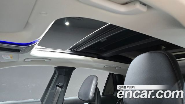 Mercedes-Benz GLC-Class 2023 — photo 35