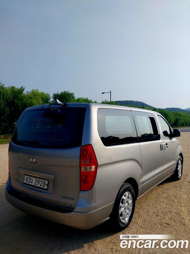Hyundai Starex 2011 — photo 5