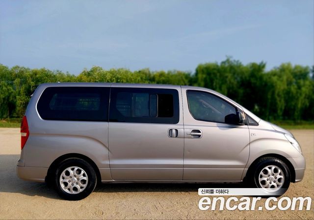 Hyundai Starex 2011 — photo 6
