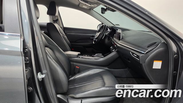Hyundai Sonata 2020 — photo 11