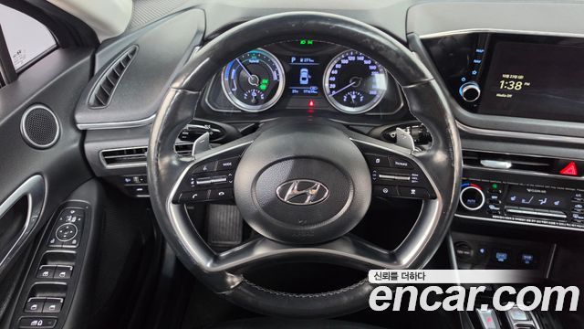 Hyundai Sonata 2020 — photo 13