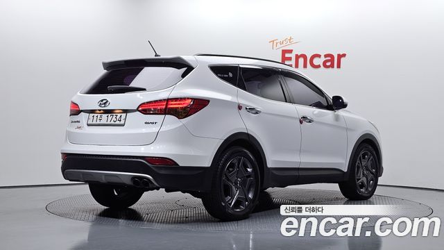 Hyundai Santafe 2015 — photo 2