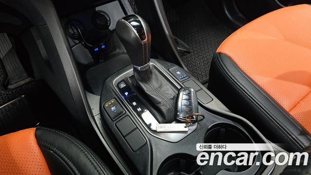 Hyundai Santafe 2015 — photo 9