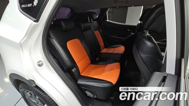 Hyundai Santafe 2015 — photo 11
