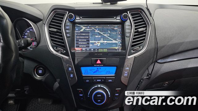 Hyundai Santafe 2015 — photo 14