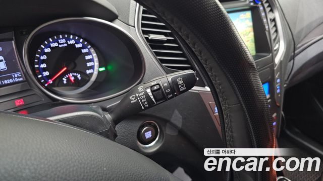 Hyundai Santafe 2015 — photo 17