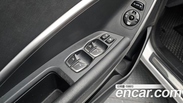 Hyundai Santafe 2015 — photo 18