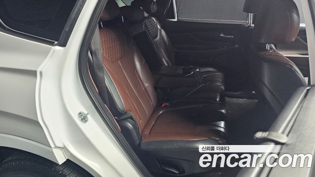 Hyundai Santafe 2020 — photo 17
