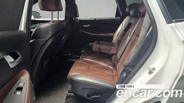 Hyundai Santafe 2020 — photo 18