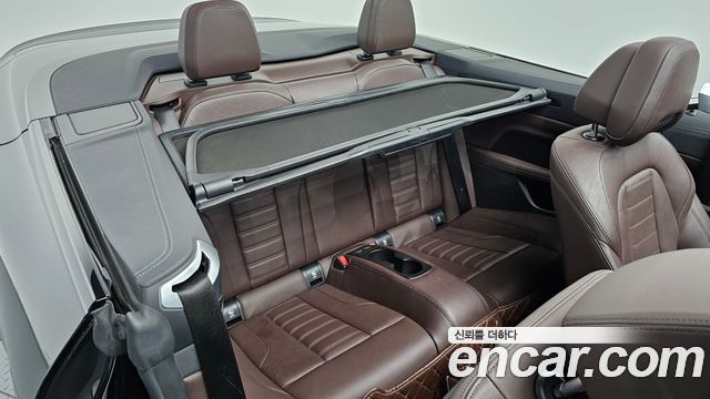 BMW 4-Series 2022 — photo 17