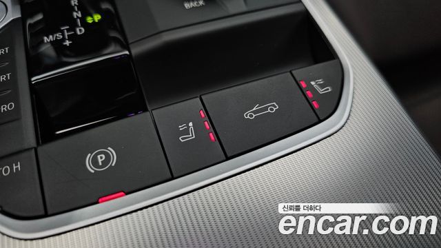 BMW 4-Series 2022 — photo 18