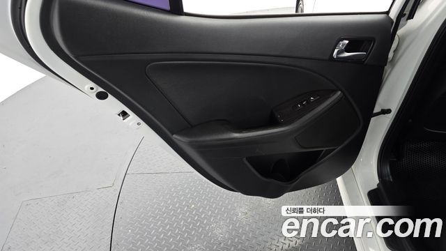 Kia K5 2014 — photo 15